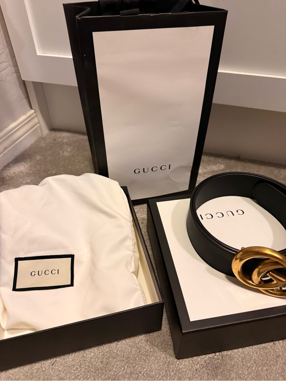 Gucci Double G Gold Buckle Black Leather Belt - Picture 6 of 10